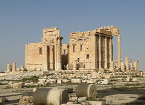 Temple_of_Bel,_Palmyra_02